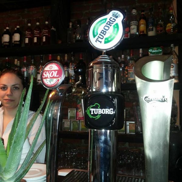 Image: photo-galleries/bar-000.jpg